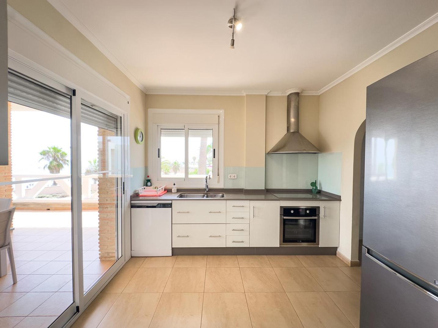 Frontline Beach Villa Playa Flamenca Orihuela Luaran gambar