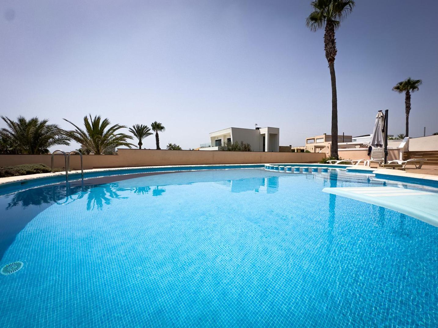 Frontline Beach Villa Playa Flamenca Orihuela Luaran gambar